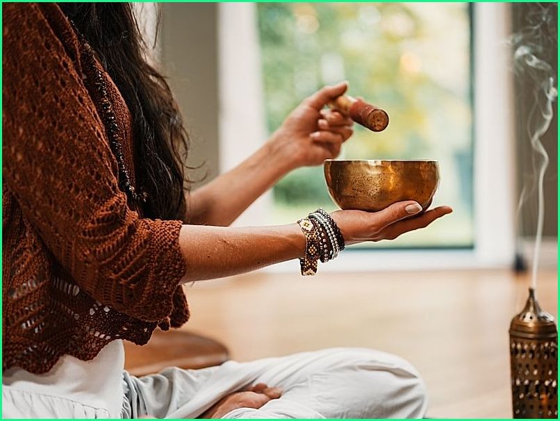 Zen minimalist meditation